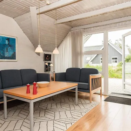 4 Person Holiday In Ringk Bing *
