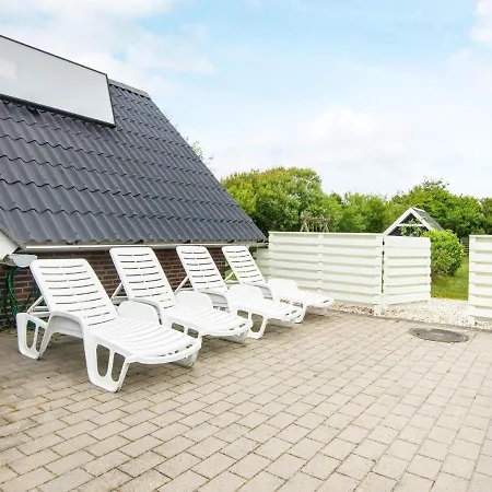 4 Person Holiday In Ringk Bing Hébergement de vacances *
